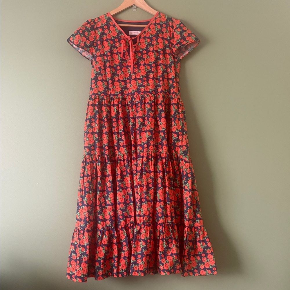 Ivy City Red Navy Floral Short Sleeve Cotton Midi Tiered Dress Sz M - Picture 2 of 8